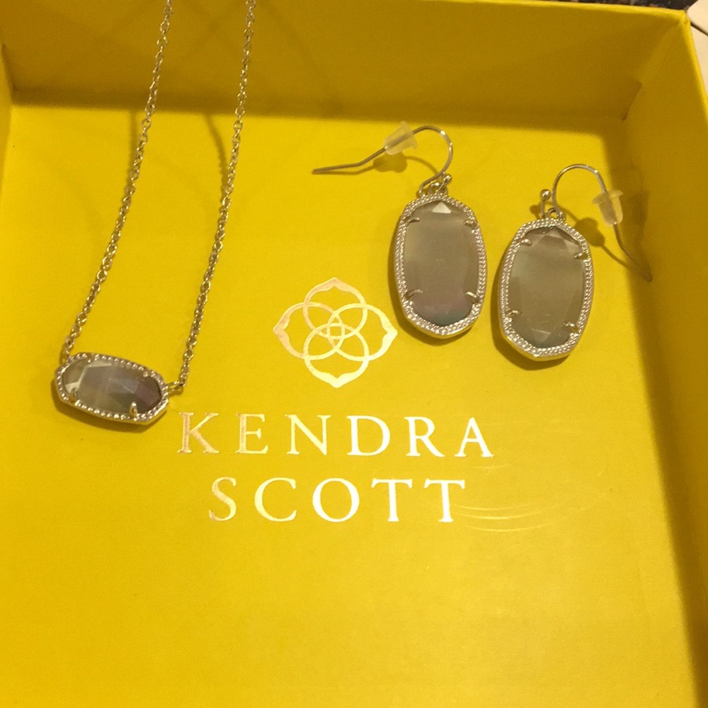 Kendra Scott Necklace with Matching Earrings